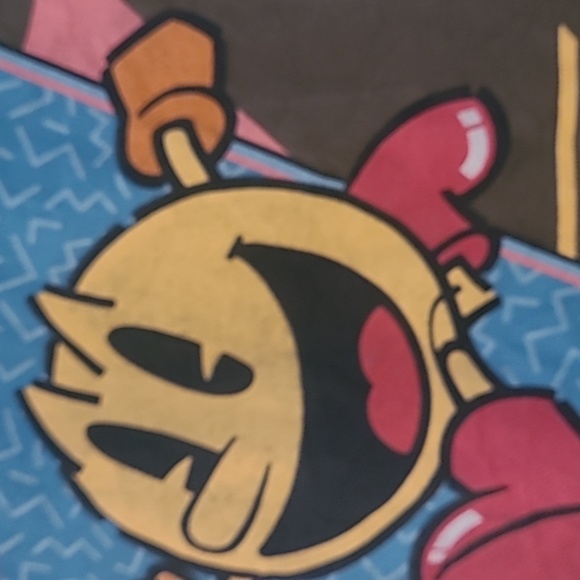 Pac-Man Tshirt - Picture 2 of 5